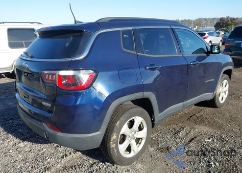2018 Jeep Compass Latitude 4X4 из США, поврежденный, VIN 3C4NJDBB7JT176587